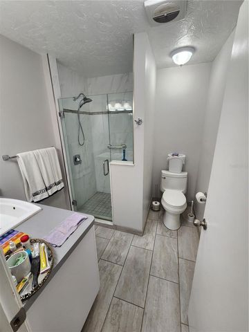 808 53RD AVENUE E 18, Bradenton, FL 34203