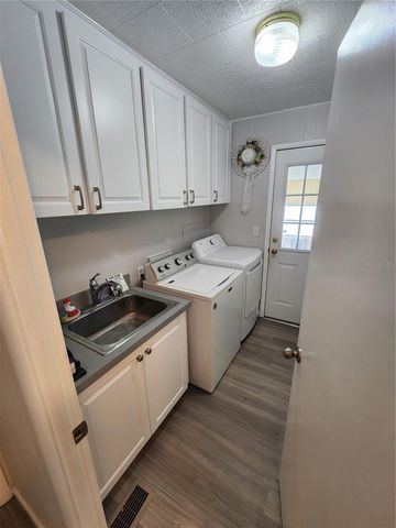 808 53RD AVENUE E 18, Bradenton, FL 34203