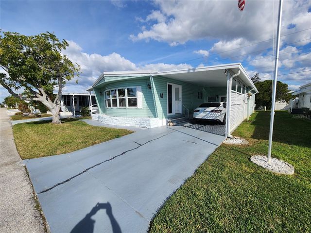 808 53RD AVENUE E 18, Bradenton, FL 34203