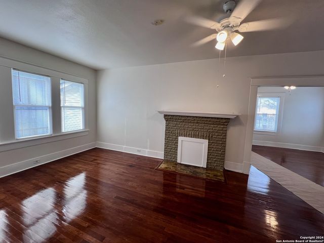 610 CROFT TRACE LN, San Antonio, TX 78212