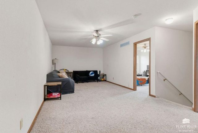 2730 Buttonwood Drive, Manhattan, KS 66502