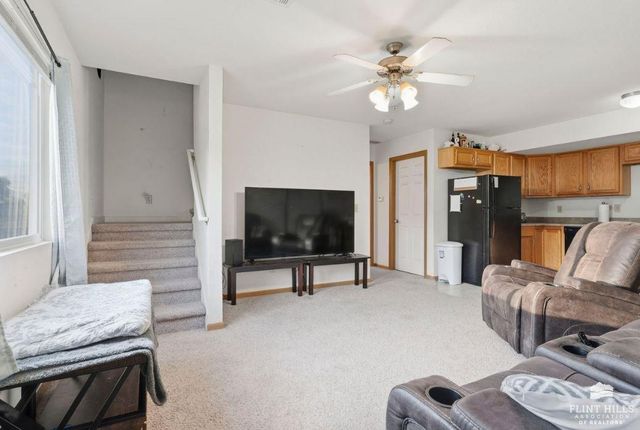 2730 Buttonwood Drive, Manhattan, KS 66502