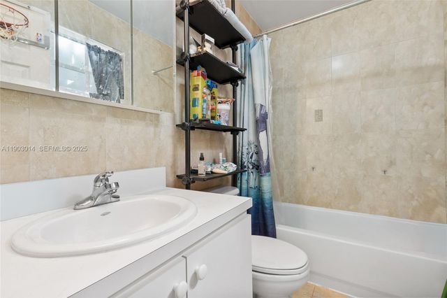 7144 W 2nd Lane, Hialeah, FL 33014