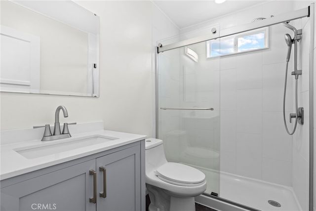 5960 Pepperwood Avenue, Lakewood, CA 90712