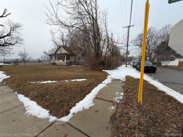 0 John Daly, Inkster, MI 48141