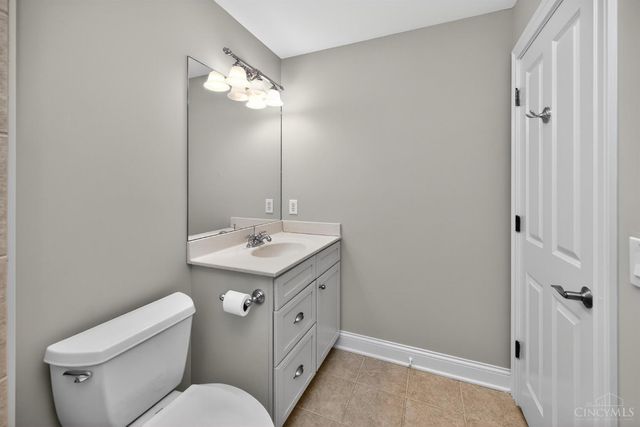 6607 Red Hawk Court, Hamilton Twp, OH 45039