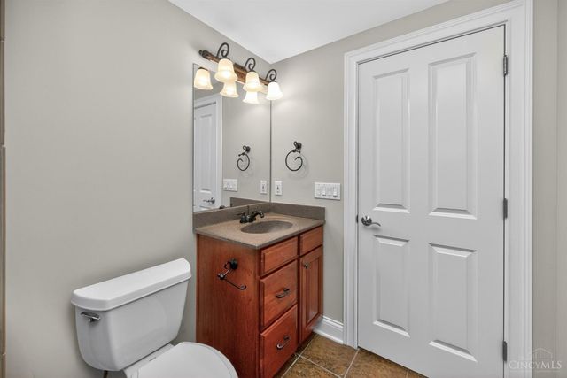 6607 Red Hawk Court, Hamilton Twp, OH 45039
