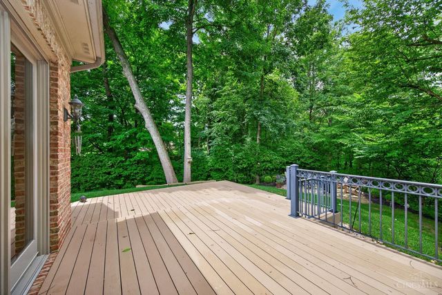 6607 Red Hawk Court, Hamilton Twp, OH 45039
