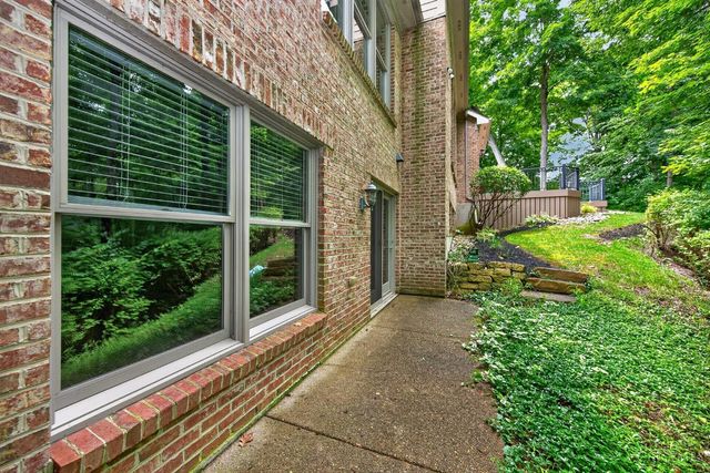 6607 Red Hawk Court, Hamilton Twp, OH 45039