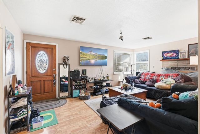 1378 NW Conklin Avenue, Grants Pass, OR 97526