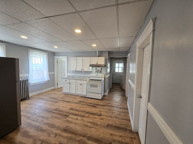 3 North Woodford St 2, Worcester, MA 01604