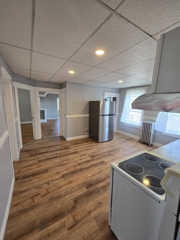 3 North Woodford St 2, Worcester, MA 01604