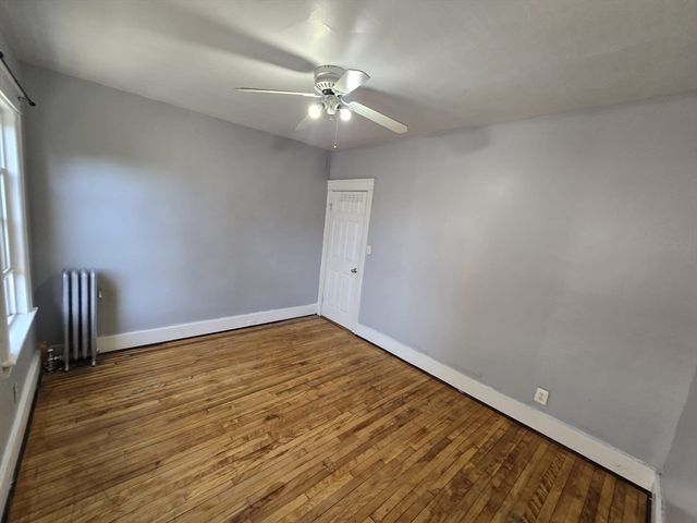 3 North Woodford St 2, Worcester, MA 01604