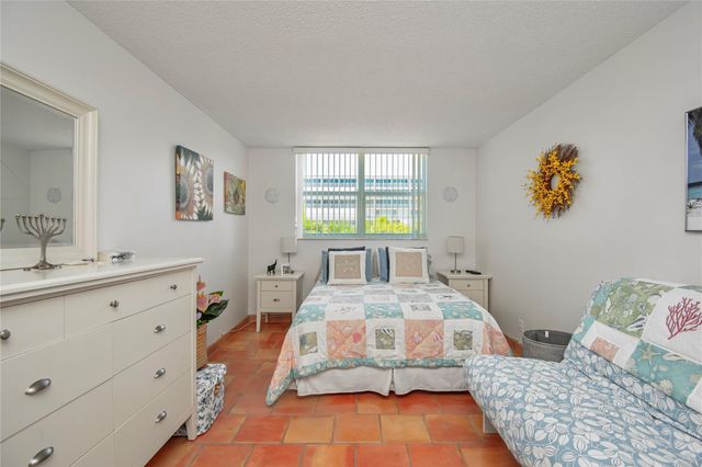 3540 Ocean Boulevard 303, Palm Beach, FL 33480