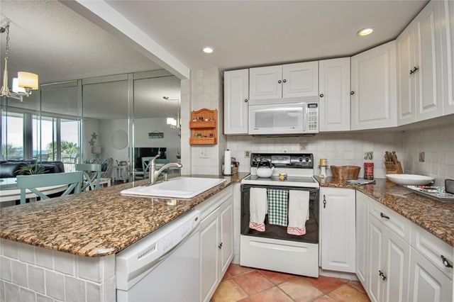 3540 Ocean Boulevard 303, Palm Beach, FL 33480