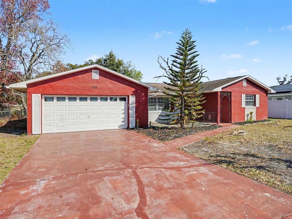 555 THOMAS JEFFERSON WAY, Orlando, FL 32809