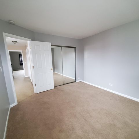 147 Polaris Drive, Lake In The Hills, IL 60156