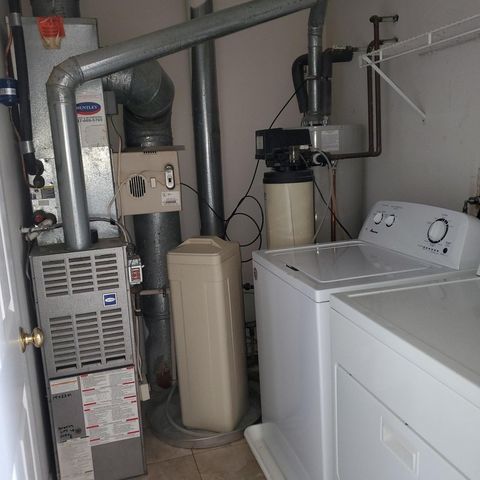 147 Polaris Drive, Lake In The Hills, IL 60156