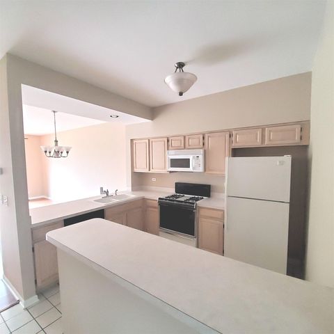 147 Polaris Drive, Lake In The Hills, IL 60156