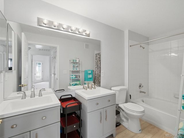 8745 W Berry Avenue 101, Littleton, CO 80123