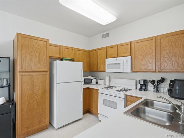 8745 W Berry Avenue 101, Littleton, CO 80123
