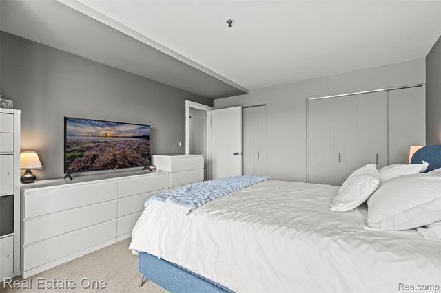 1001 W Jefferson Avenue 24D, Detroit, MI 48226