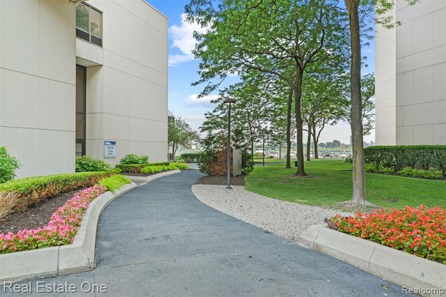 1001 W Jefferson Avenue 24D, Detroit, MI 48226