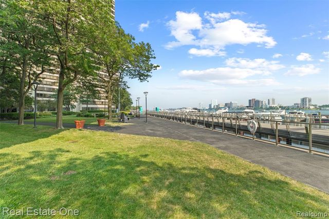 1001 W Jefferson Avenue 24D, Detroit, MI 48226