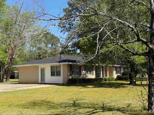 101 Morris Circle, Hemingway, SC 29554