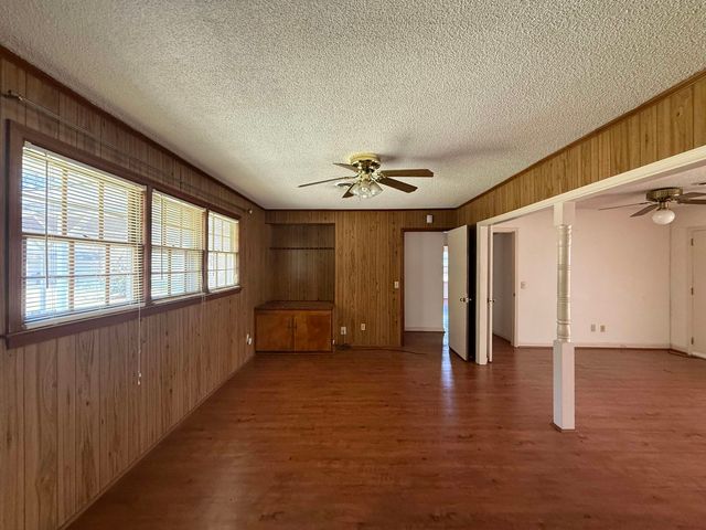 101 Morris Circle, Hemingway, SC 29554