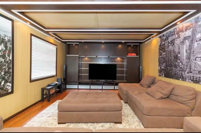 7908 W ELM STREET, Tampa, FL 33615