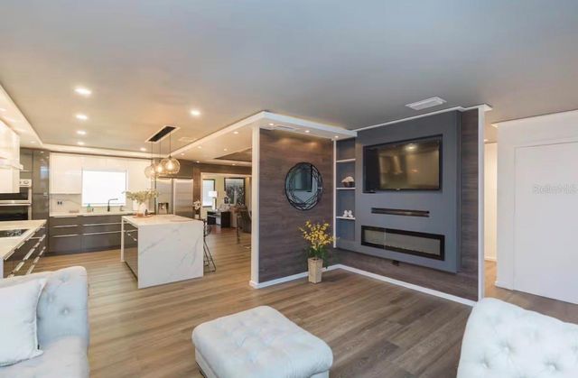 7908 W ELM STREET, Tampa, FL 33615