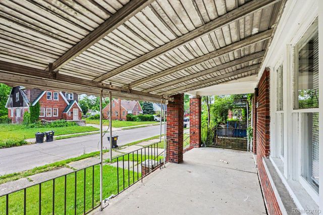 19539 Hickory Street, Detroit, MI 48205
