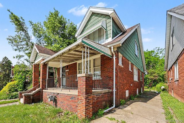 19539 Hickory Street, Detroit, MI 48205