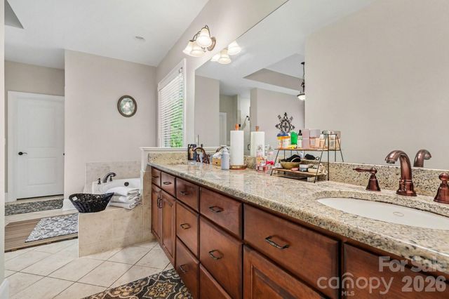 232 Birdie Drive, Stanley, NC 28164