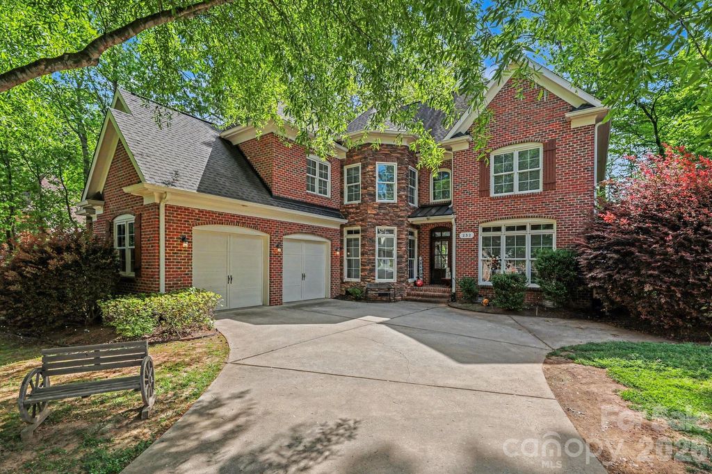 232 Birdie Drive, Stanley, NC 28164