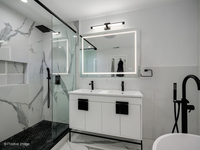 13147 Windward Trail, Orland Park, IL 60462