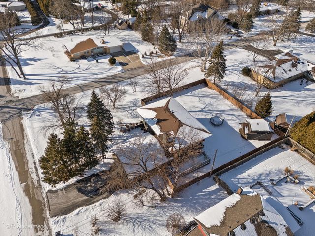 13147 Windward Trail, Orland Park, IL 60462