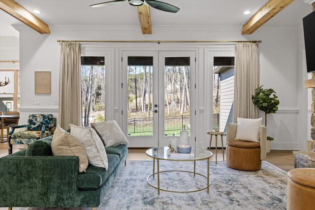 8293 Mountain Laurel Trail, Signal Mountain, TN 37377