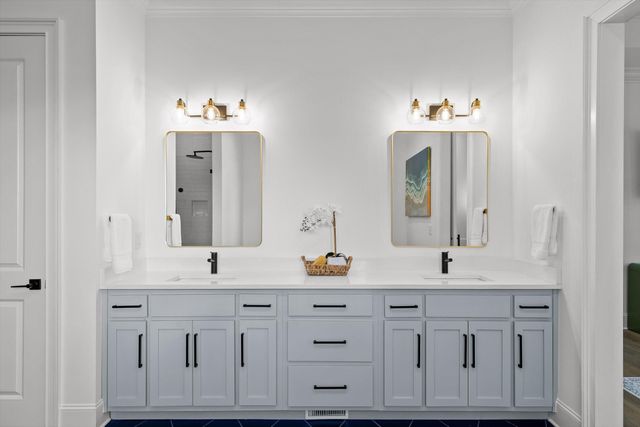 8293 Mountain Laurel Trail, Signal Mountain, TN 37377