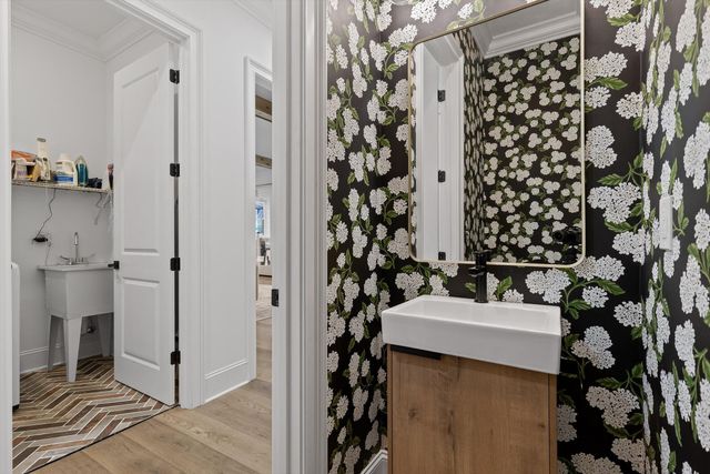 8293 Mountain Laurel Trail, Signal Mountain, TN 37377