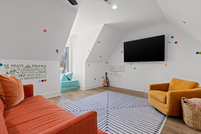 8293 Mountain Laurel Trail, Signal Mountain, TN 37377