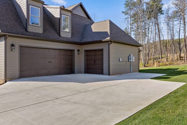 8293 Mountain Laurel Trail, Signal Mountain, TN 37377