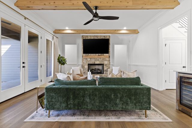 8293 Mountain Laurel Trail, Signal Mountain, TN 37377