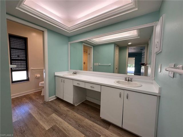 20600 Charing Cross CIR, Estero, FL 33928