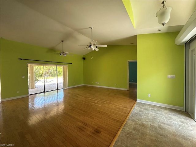 20600 Charing Cross CIR, Estero, FL 33928