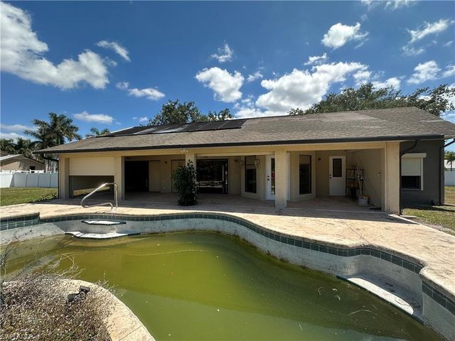 20600 Charing Cross CIR, Estero, FL 33928