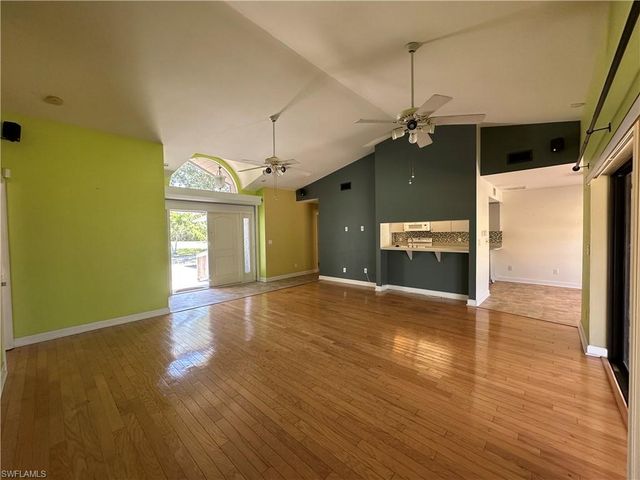 20600 Charing Cross CIR, Estero, FL 33928