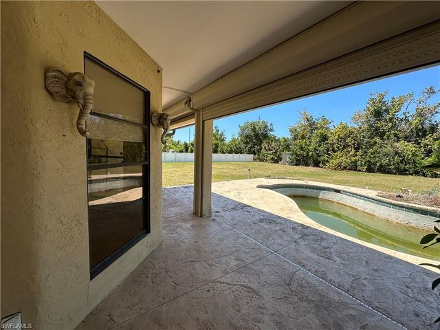 20600 Charing Cross CIR, Estero, FL 33928