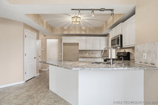 8514 E 93rd Street, Tulsa, OK 74133